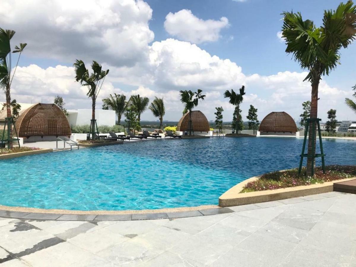 Apartamento Almas Puteri Harbour Nusajaya  Exterior foto